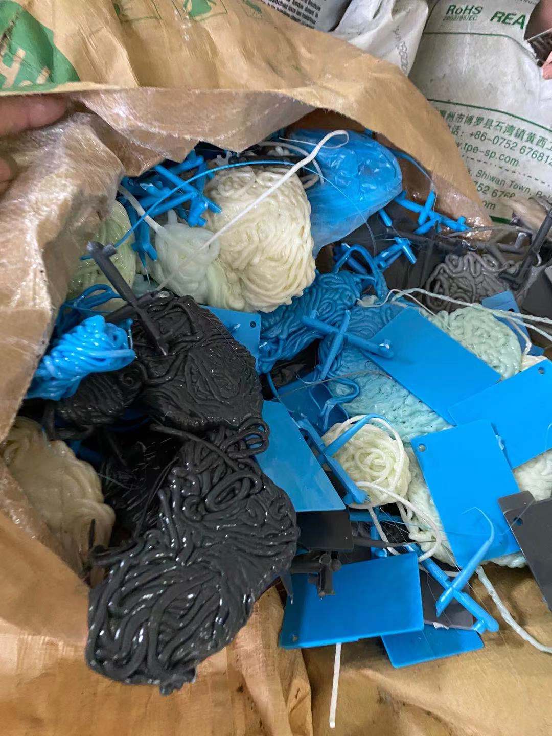 膠頭，膠塊回收 (9)